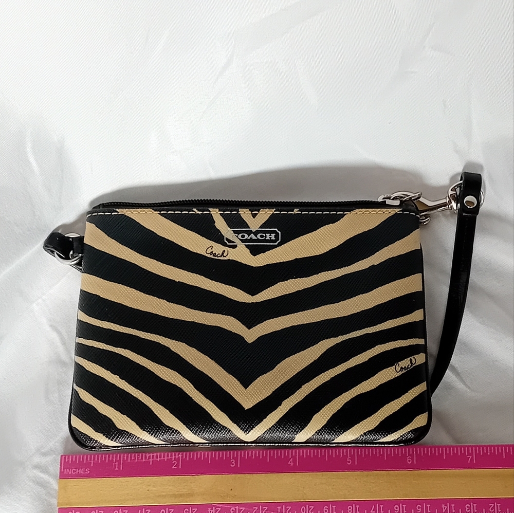 Coach Black and Tan Zebra Print Women's Wristlet Clutch Bag - Picture 12 of 13